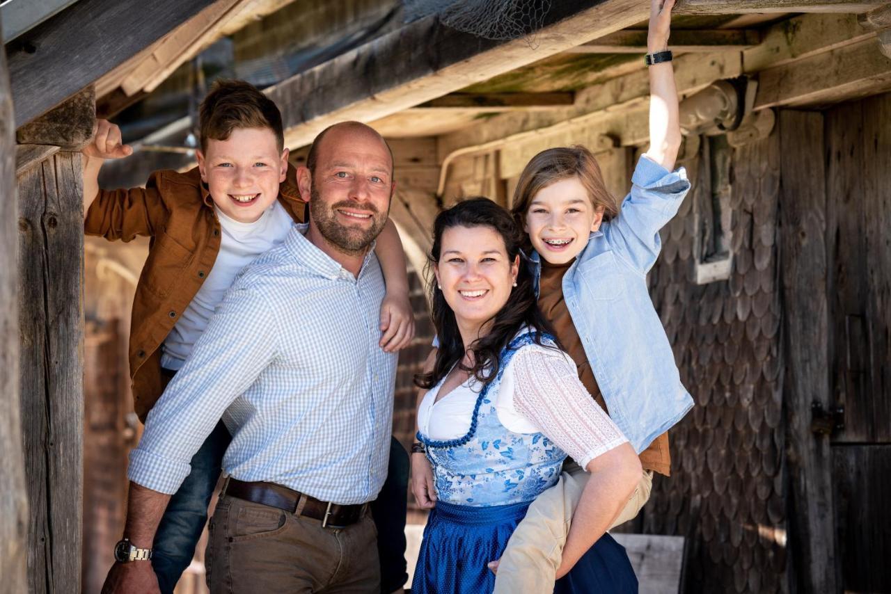 Hoehengasthaus Kolmenhof An Der Donauquelle فورتفاغن المظهر الخارجي الصورة