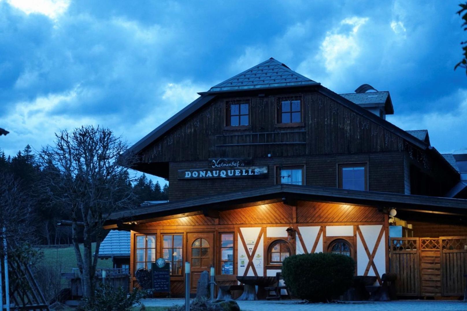 Hoehengasthaus Kolmenhof An Der Donauquelle فورتفاغن المظهر الخارجي الصورة