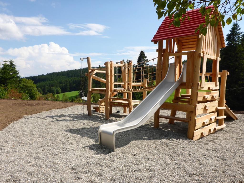 Hoehengasthaus Kolmenhof An Der Donauquelle فورتفاغن المظهر الخارجي الصورة
