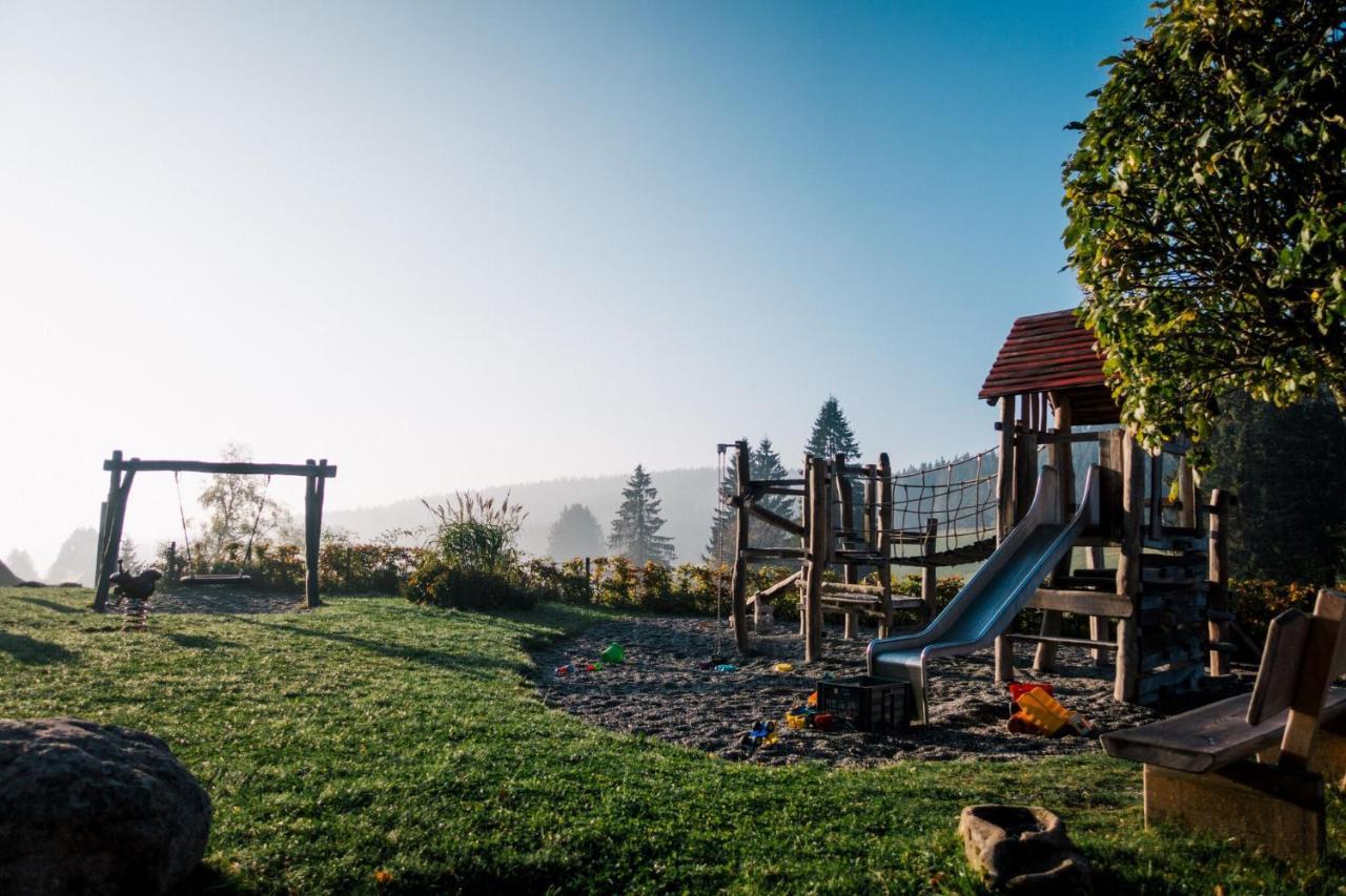 Hoehengasthaus Kolmenhof An Der Donauquelle فورتفاغن المظهر الخارجي الصورة