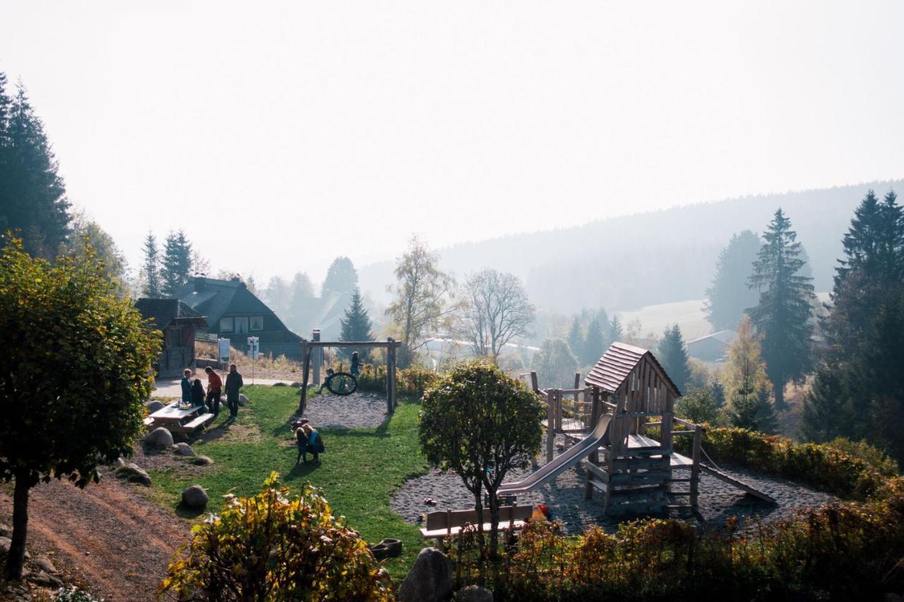 Hoehengasthaus Kolmenhof An Der Donauquelle فورتفاغن المظهر الخارجي الصورة